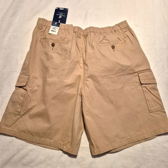 Caribbean Joe men's size XXL tan cargo shorts, 6 pocket, NWT small marks - Picture 5 of 6